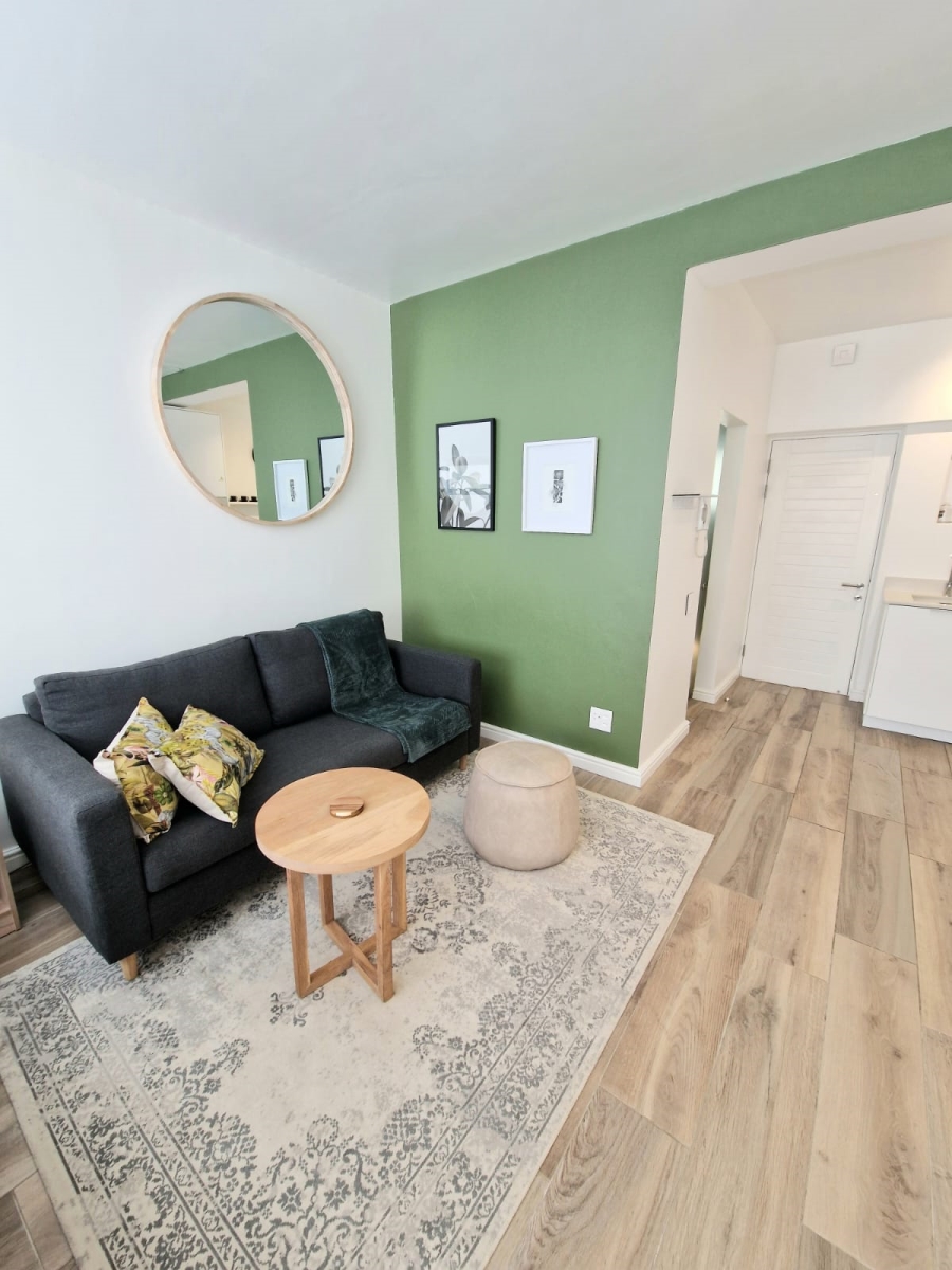 To Let 1 Bedroom Property for Rent in Mouille Point Western Cape